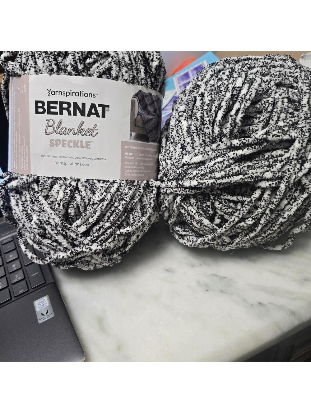 2 Bernat Blanket Speckle Typewriter Yarn 10.5 oz Black White Chunky Polyester